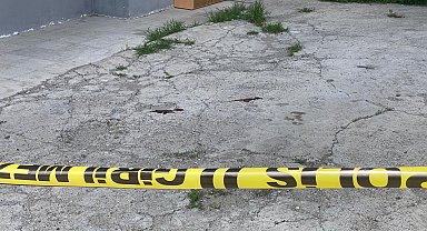 Balkondan atlayan Gözde, eski eşinin üzerine düşmüş