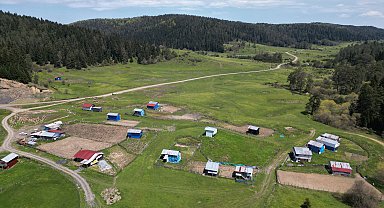 Bartın Uluyayla'da ilkbahar manzarası havadan görüntülendi