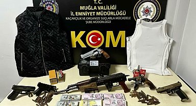 Bodrum'da aranan şüphelilere villada operasyon; 3 tutuklama