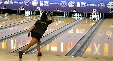 Bowling 1'inci Lig ve Süper Bahar Ligi Türkiye Şampiyonaları Samsun'da devam ediyor