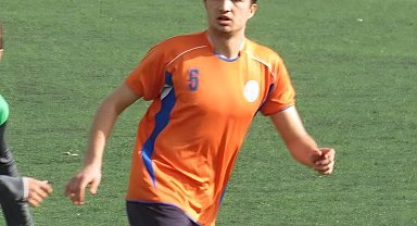 Bursa'da iki motosiklet kafa kafaya çarpıştı: 1 ölü, 1 yaralı