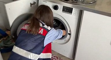 Çamaşır makinesi ile toprak altından silahlar çıktı; 16 gözaltı