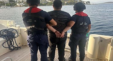 Cinayetten aranan 'Casper Çetesi' üyesi, yurt dışına kaçarken yakalandı