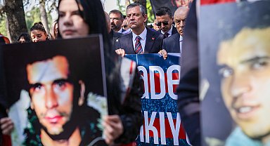 Deniz Gezmiş ve arkadaşları mezarları başında anıldı