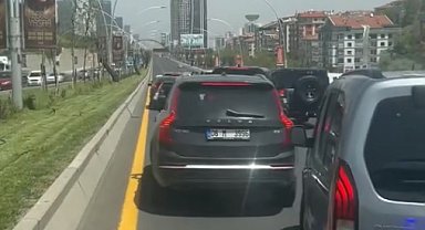 Düğün konvoyundakiler ambulansa yol vermedi; o anlar kamerada
