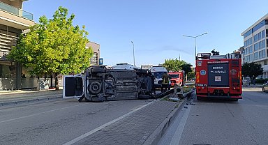 Ekip otosu kaza yaptı: 2'si polis, 5 yaralı