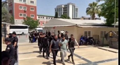 Ev ve iş yeri basan şebekeye operasyon; 9 tutuklama