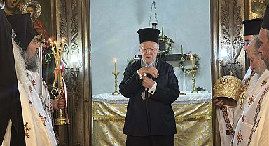 Fener Rum Patriği Bartholomeos, Çanakkale'de ayine katıldı