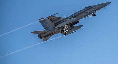 Finlandiya'da savaş uçağı düştü