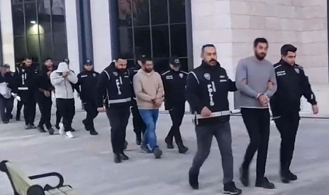 Gökçeada'da 2 aileye yönelik 'nitelikli yağma' operasyonunda 9 tutuklama
