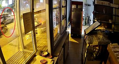 Hafif ticari araçtan, fırına silahla ateş etti