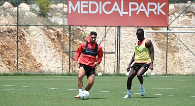 Hatayspor, Adana Demirspor mesaisini sürdürdü