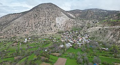 Heyelan riski nedeniyle taşınacak köyün yeni yeri tartışma konusu oldu