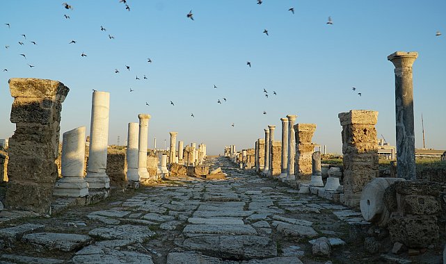 İş Bankası'ndan Laodikeia ve Tripolis kazılarına destek