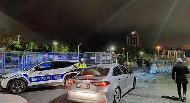 İstanbul- 1 Mayıs tedbirleri kapsamında, bazı yollar araç ve yaya trafiğine kapatıldı