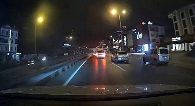 İstanbul - Avcılar D-100'de makas atarak ilerledi