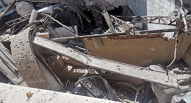 İstanbul - Bağcılar'da iş yerinin buhar kazanı patladı: 1 yaralı-3 Ek görüntü ve fotoğraf