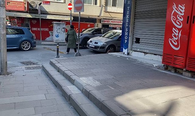 İstanbul - Bahçelievler'de husumetlisini sokak ortasında bıçaklayarak öldürdü