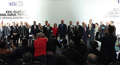 İstanbul - Bakan Ersoy: 65 milyon ziyaretçi ve 64 milyar dolar gelir hedefimize ulaşacağımıza inanıyorum