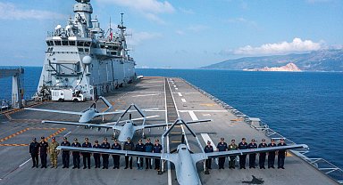 İstanbul- Bayraktar TB3'ten kara hedefine tam isabet