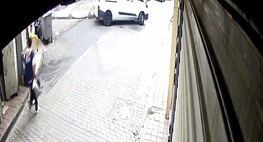 İstanbul- Fatih'te kağıt toplayıcı çöpte 200 bin dolar değerinde pırlanta dolu poşet buldu