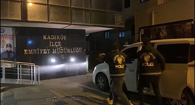 İstanbul- Kadıköy'de Galatasaray taraftarını silahla vuran şüpheli adliyeye sevk edildi