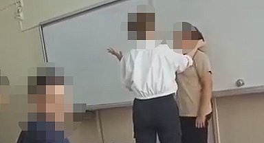 İstanbul - Pendik'te öğretmenden tahtaya kaldırdığı öğrencisine fiziksel ve sözlü şiddet kamerada