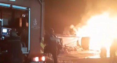 İstanbul - Silivri'de 15 baraka alev alev yandı