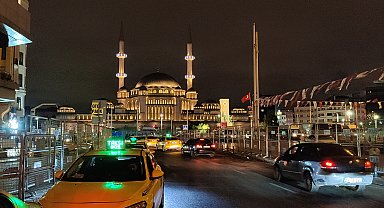 İstanbul - Şişli ve Beyoğlu'nda 1 Mayıs önlemleri kaldırıldı