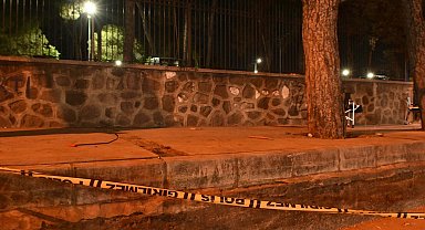 İzmir'de silahlı ve beyzbol sopalı kavga: 1 ölü, 1 yaralı