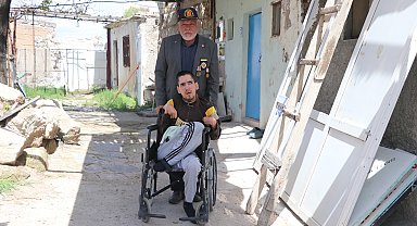 Kıbrıs gazisi, 35 yıldır yatalak oğlu için terk edilen mahalleyi bekliyor