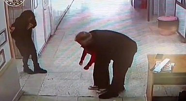 Öğrencisini Heimlich manevrasıyla kurtardı, o anlar kamerada