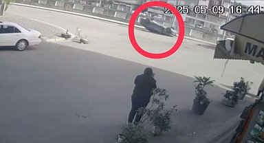 Ordu'da 2 otomobilin çarpışması kamerada; 5 yaralı