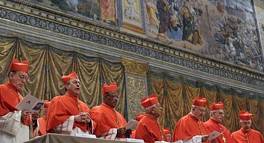 Papalık seçimi süreci yarın başlıyor