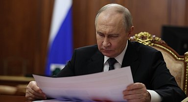 Putin: İran'ın nükleer programına ilişkin ABD-İran görüşmelerini kolaylaştırmaya hazırız