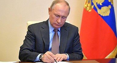 Putin, Ukrayna ile müzakerelerde Rusya'yı temsil edecek isimleri onayladı