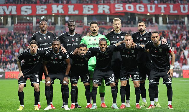 Sivasspor'dan 9 yıl sonra Süper Lig'e veda