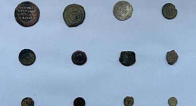 Tarihi eser operasyonunda 12 sikke ve 14 tarihi eser ele geçirildi