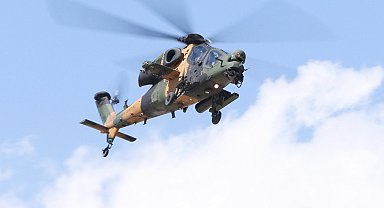 TEKNOFEST KKTC nefes kesen uçuş gösterisiyle başladı