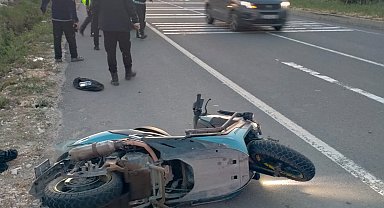TIR'a arkadan çarpan motosikletin sürücüsü ağır yaralandı