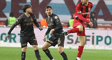 Trabzonspor'da Uğurcan Çakır ile Stefan Savic'in sağlık durumuyla ilgili açıklama