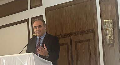 Ural Aküzüm, Futbolda Güvence Sistemi ve Kalite Yönetimi sempozyumunda konuştu