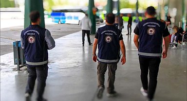 Yurt genelinde 21 göçmen kaçakçılığı organizatörü ve 547 düzensiz göçmen yakalandı