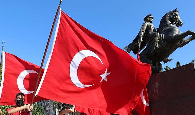 29 Ağustos resmi tatil mi? 30 Ağustos Zafer Bayramı öncesi 29 Ağustos tatil mi? 30 Ağustos Zafer Bayramı resmi tatil mi?